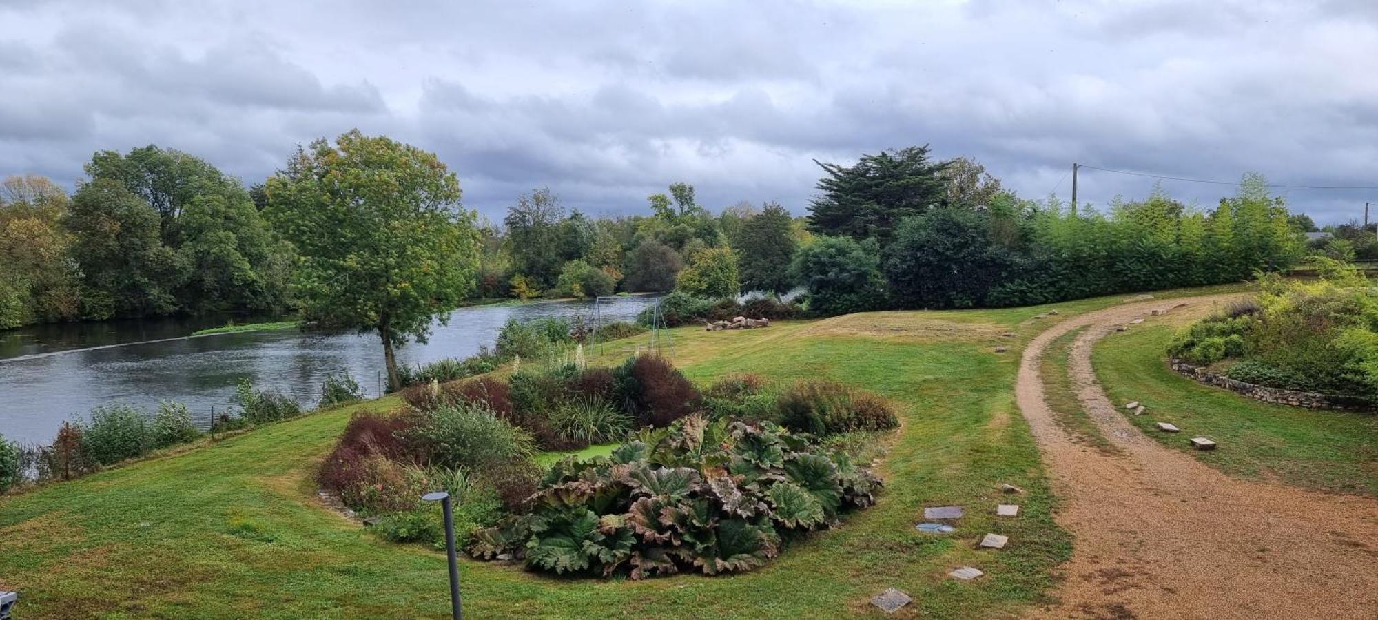 Domaine De La Courbe Hotel & Spa Le Lude Kültér fotó