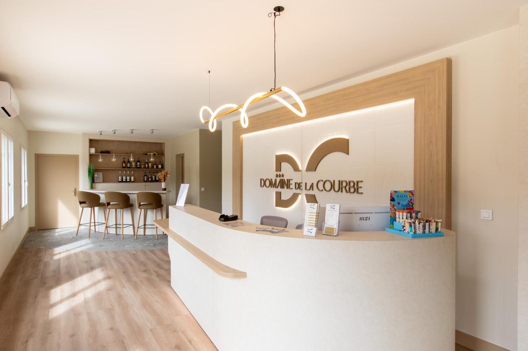 Domaine De La Courbe Hotel & Spa Le Lude Kültér fotó